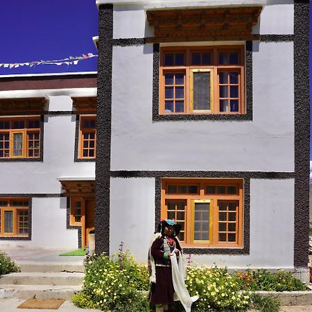 Guru View Home Stay Padam Eksteriør bilde
