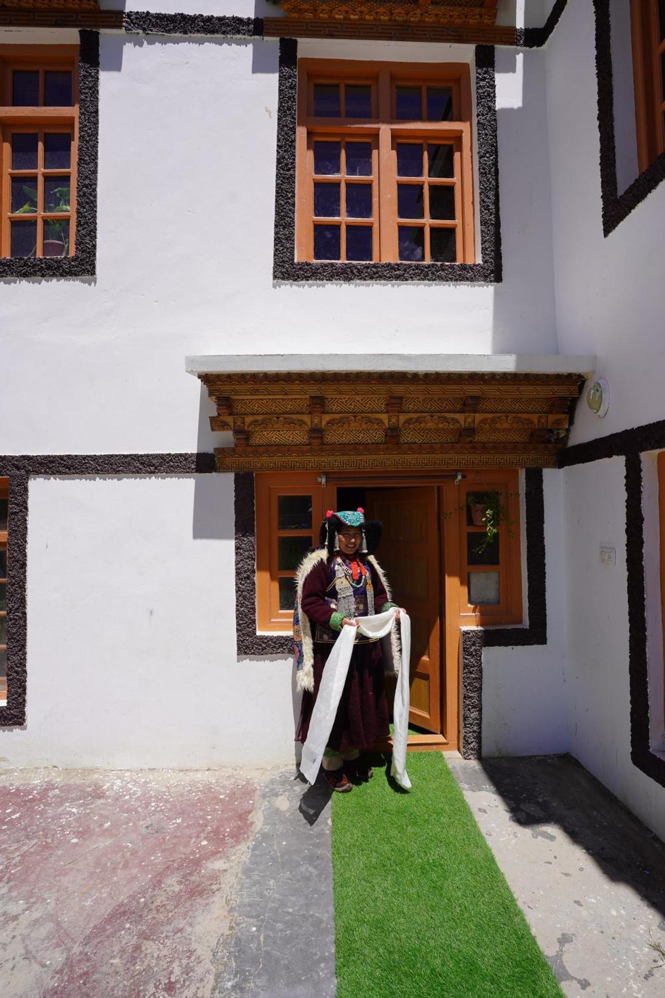 Guru View Home Stay Padam Eksteriør bilde